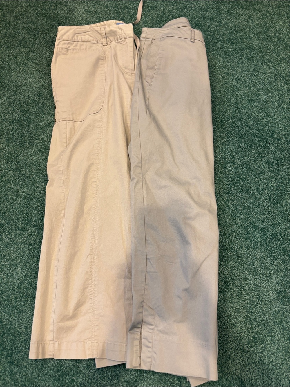 Simply Vera Vera Wang Women Size 4 Capri Pants Bundle‎ Gray & Khaki EUC